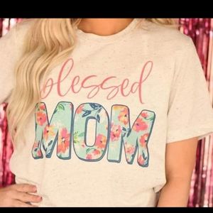 Short sleeve Mom top